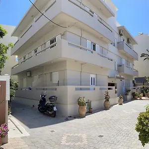 Family Homes Zaharias , Retimno Grecja