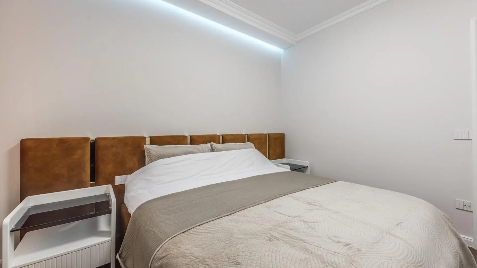 Sky Apartments Durres Albania